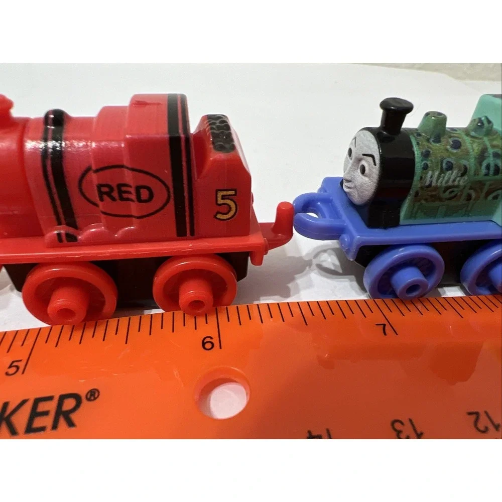 Thomas the Train & Friends Minis LOT Of 5 Mattel Millie Gordon Engines Cargo Car